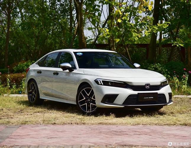 思域落地价多少能下来/本田思域落地多少钱能把车开走