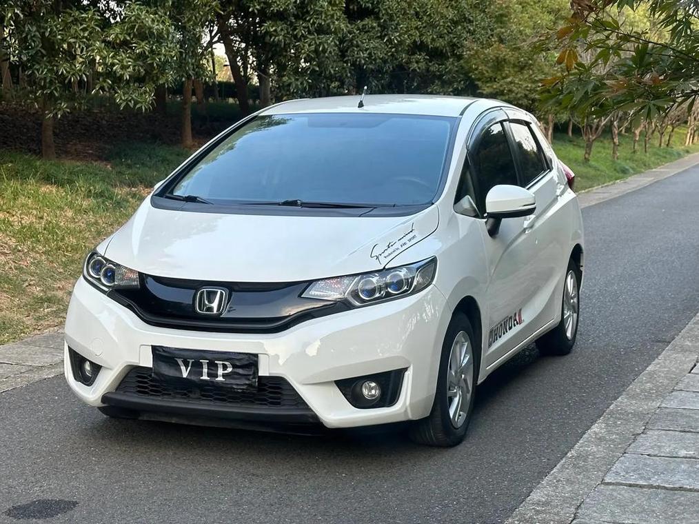 广汽本田飞度 广汽本田飞度图片