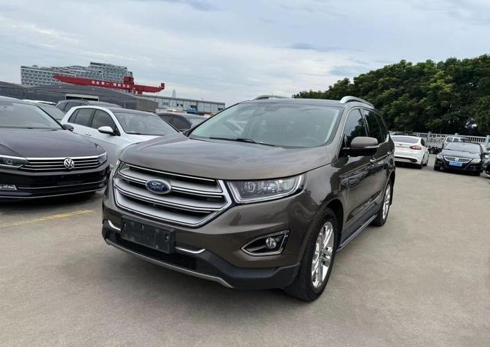 福特suv车型15万左右(福特1015万suv)