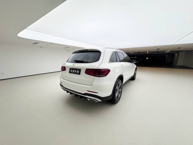 奔驰15万一20万车图片,奔驰1520万的车