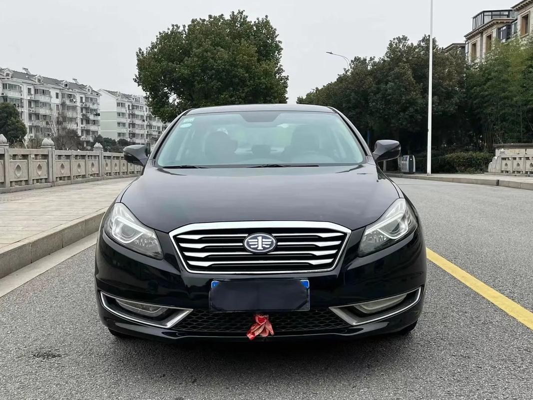 【奔腾b70油耗怎么样,奔腾b70油耗怎么样?省油吗】