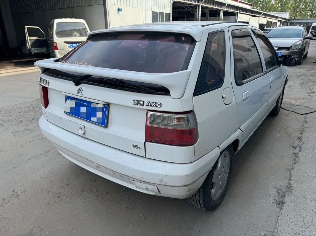 神龙富康988三厢(神龙富康988历史价格)